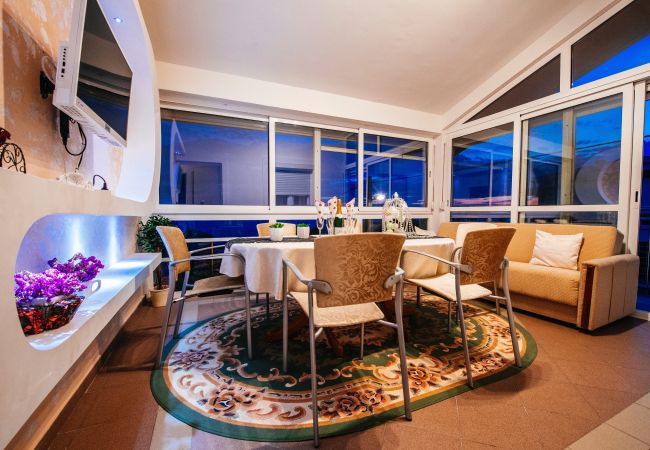 Hus i Maslenica - Poolincluded - Holiday house Favorit Hus i Maslenica - Poolincluded - Holiday house Favorit