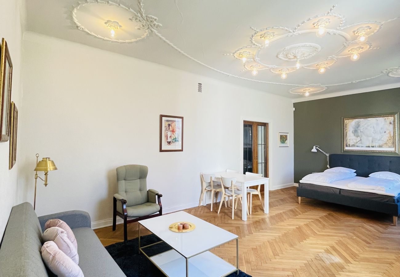 Leje pr. værelse i Frederikshavn - aday - Frederikshavn City Center - Luxuriuos room