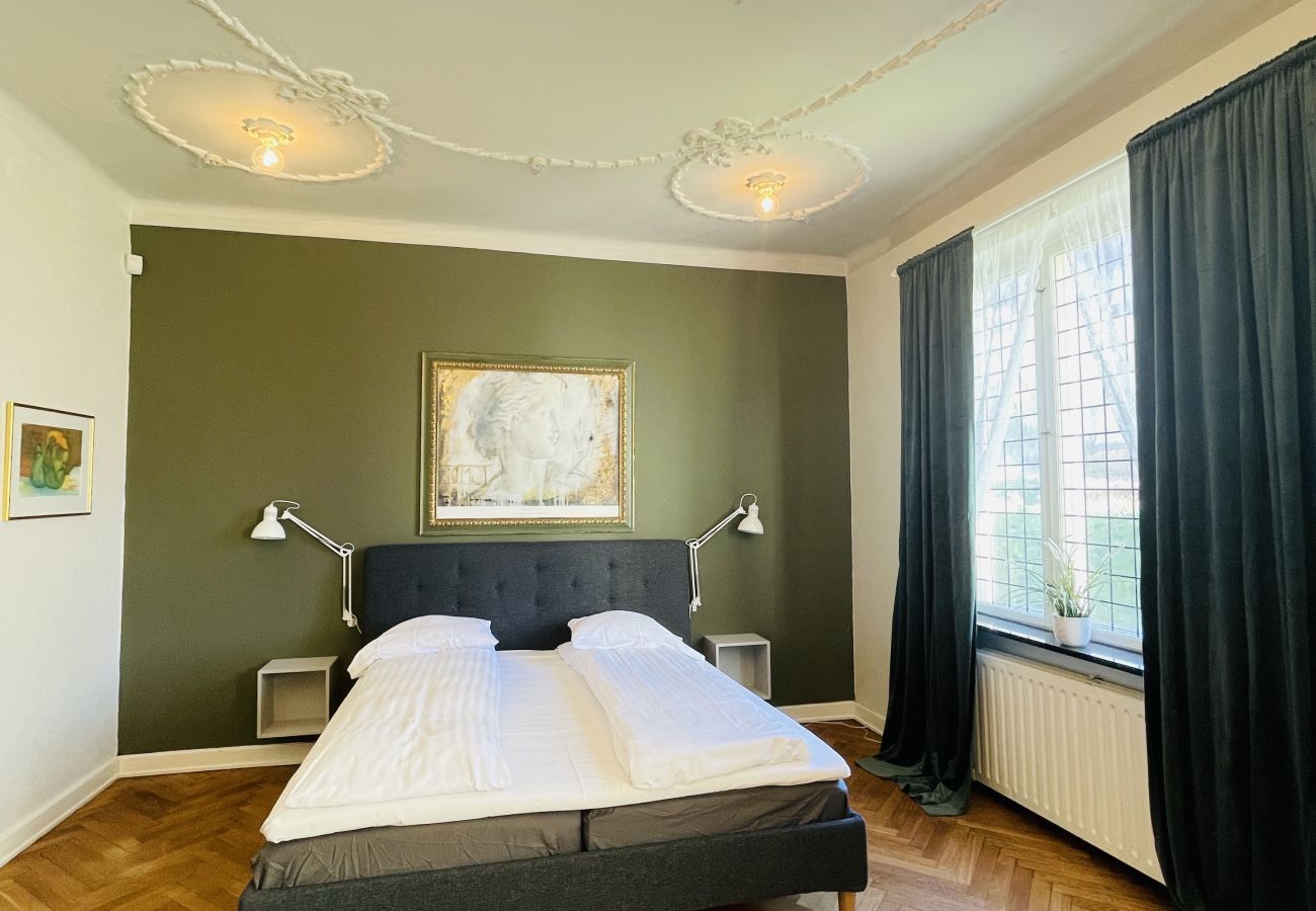 Leje pr. værelse i Frederikshavn - aday - Frederikshavn City Center - Luxuriuos room