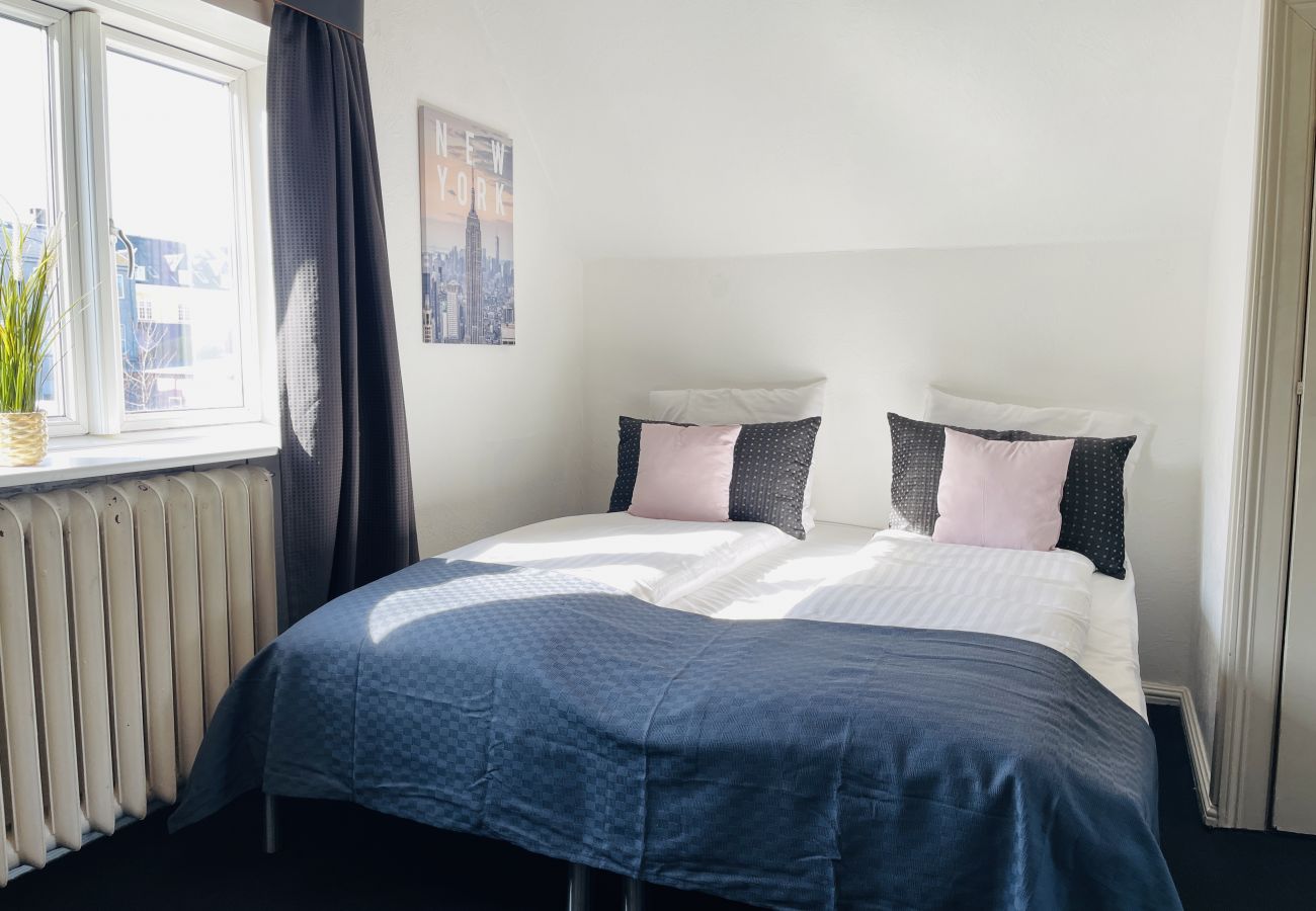 Leje pr. værelse i Frederikshavn - aday - Frederikshavn City Center - Room 2