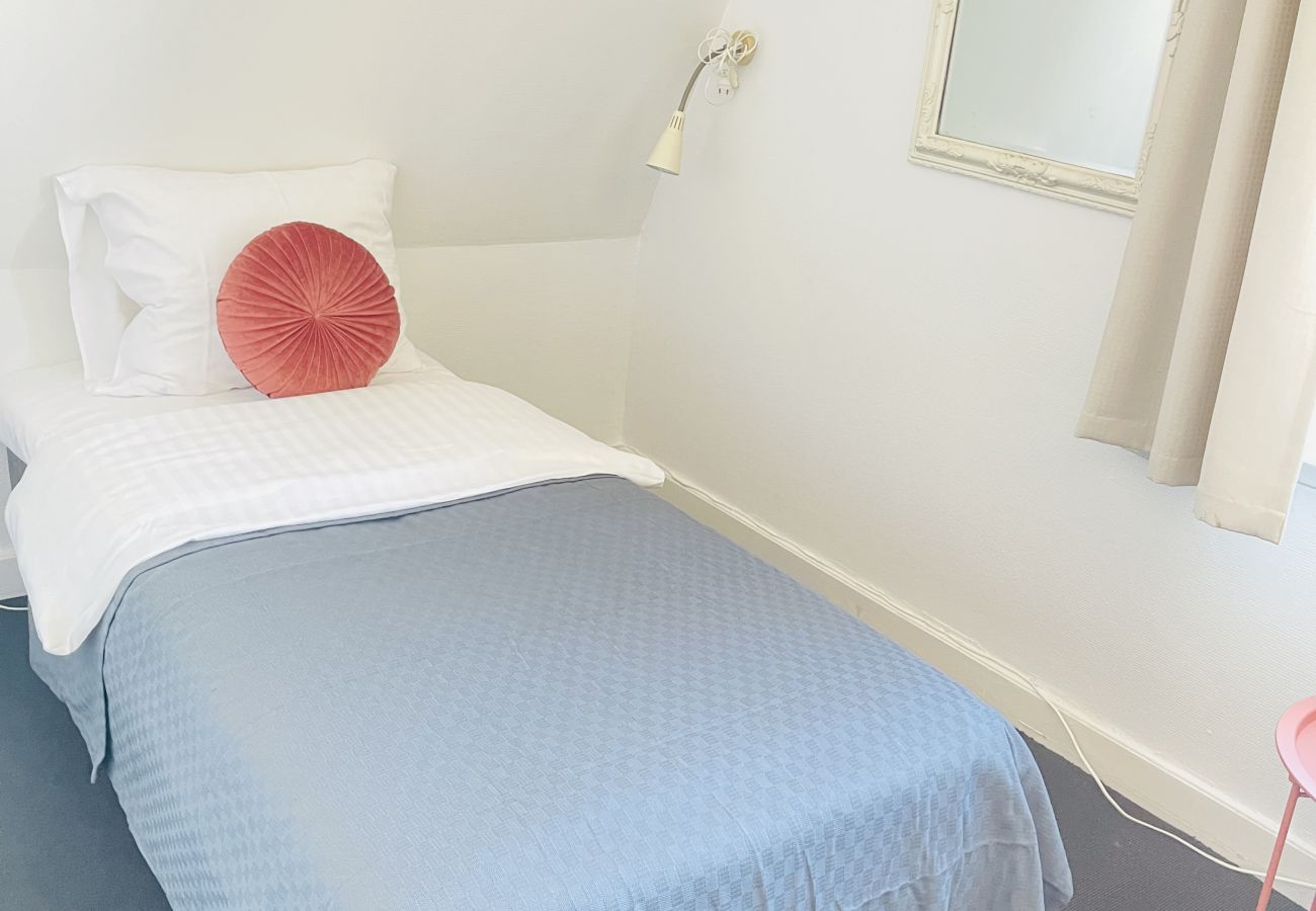 Leje pr. værelse i Frederikshavn - aday - Frederikshavn City Center - Single room