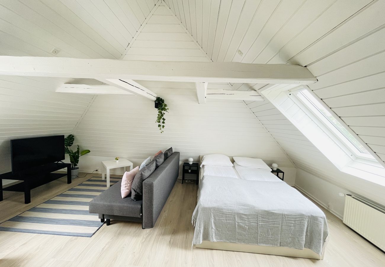 Atelier i Aalborg - aday - City Central Loft Studio with Public Parking