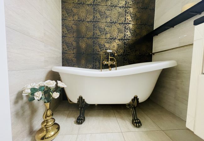 Leje pr. værelse i Frederikshavn - aday - Private room - Frederikshavn Center Leje pr. værelse i Frederikshavn - aday - Private room - Frederikshavn Center