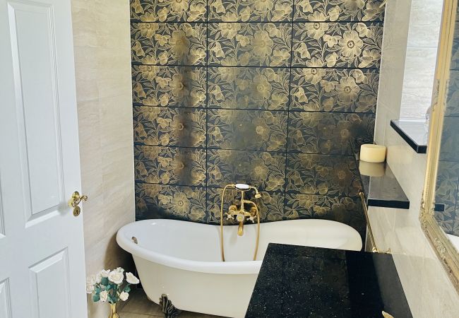 Leje pr. værelse i Frederikshavn - aday - Private room - Frederikshavn Center Leje pr. værelse i Frederikshavn - aday - Private room - Frederikshavn Center