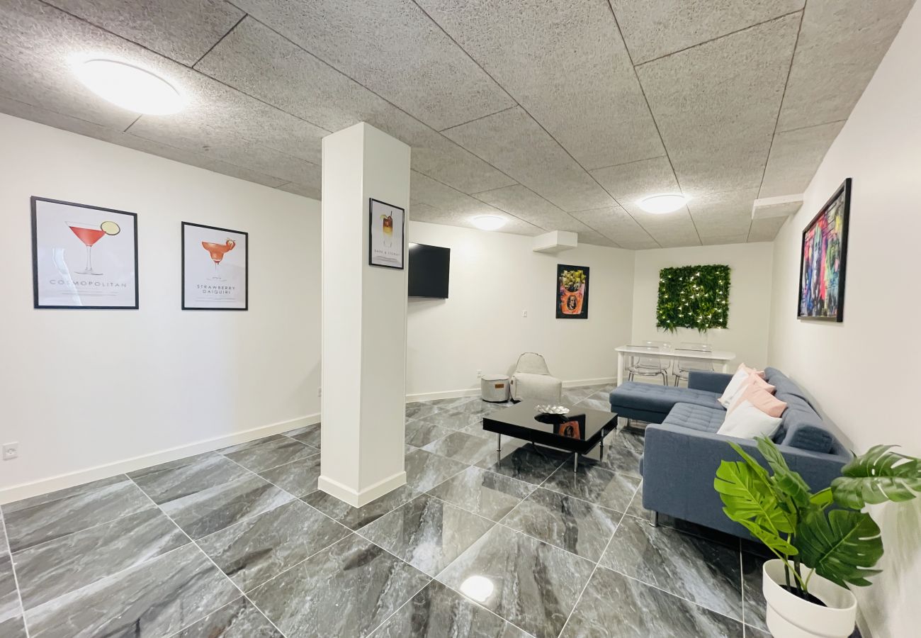 Lejlighed i Aalborg - aday - Luxurious 3 Bedroom Modern Living