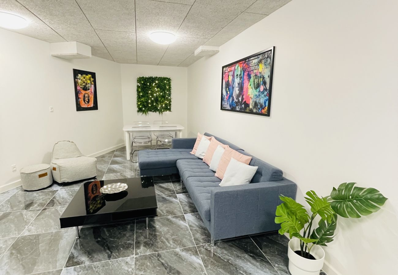 Lejlighed i Aalborg - aday - Luxurious 3 Bedroom Modern Living