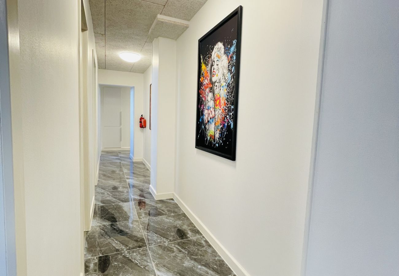 Lejlighed i Aalborg - aday - Luxurious 3 Bedroom Modern Living