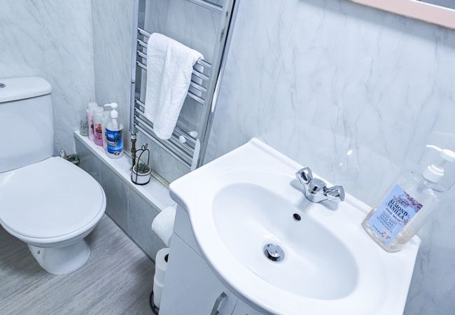 Leje pr. værelse i Inverness - mySTAYINN Telford Guest House Room 3 Leje pr. værelse i Inverness - mySTAYINN Telford Guest House Room 3