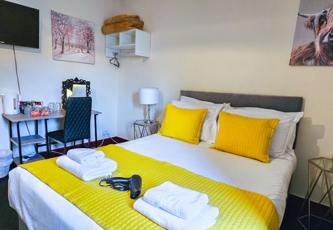 Leje pr. værelse i Inverness - mySTAYINN Telford Guest House Room 4 Leje pr. værelse i Inverness - mySTAYINN Telford Guest House Room 4