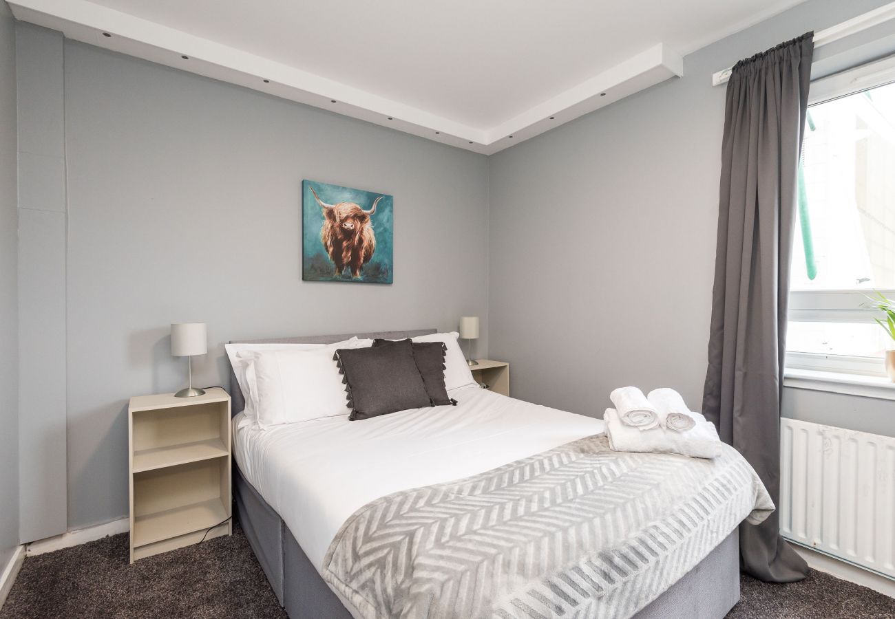 Lejlighed i Edinburgh - Spacious 3 Bedroom Apartment - Free Parking - Edinburgh