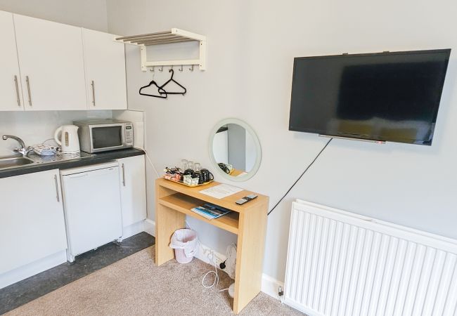 Leje pr. værelse i Inverness - mySTAYINN Strathblane Guest House Room 1  Leje pr. værelse i Inverness - mySTAYINN Strathblane Guest House Room 1