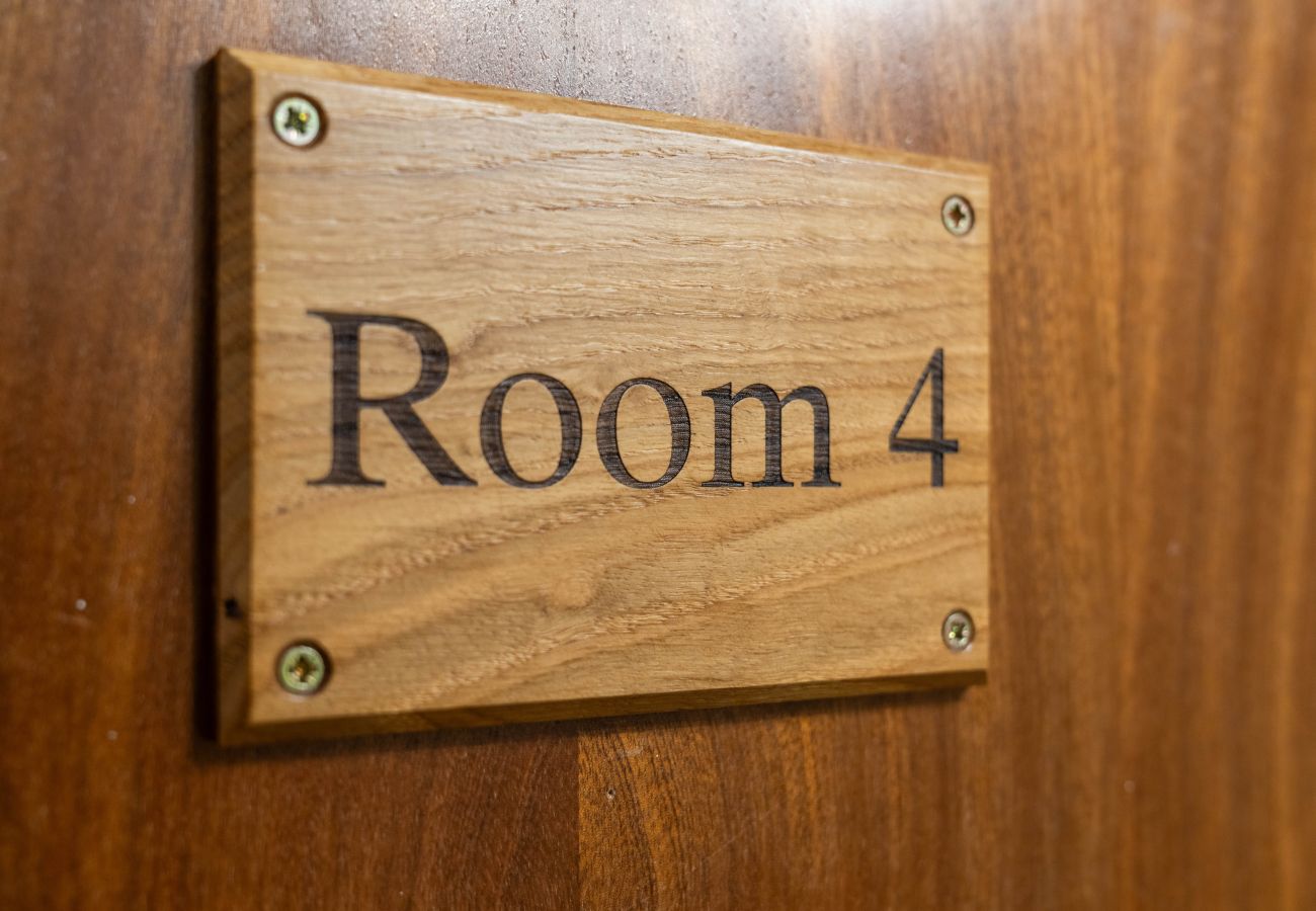 Leje pr. værelse i Inverness - mySTAYINN Strathblane Guest House Room 4