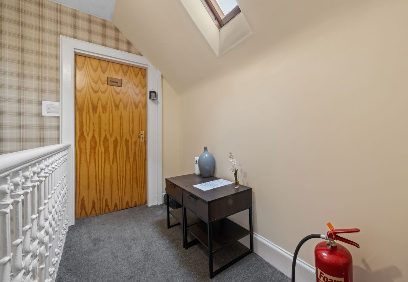 Leje pr. værelse i Inverness - mySTAYINN Strathblane Guest House Room 5