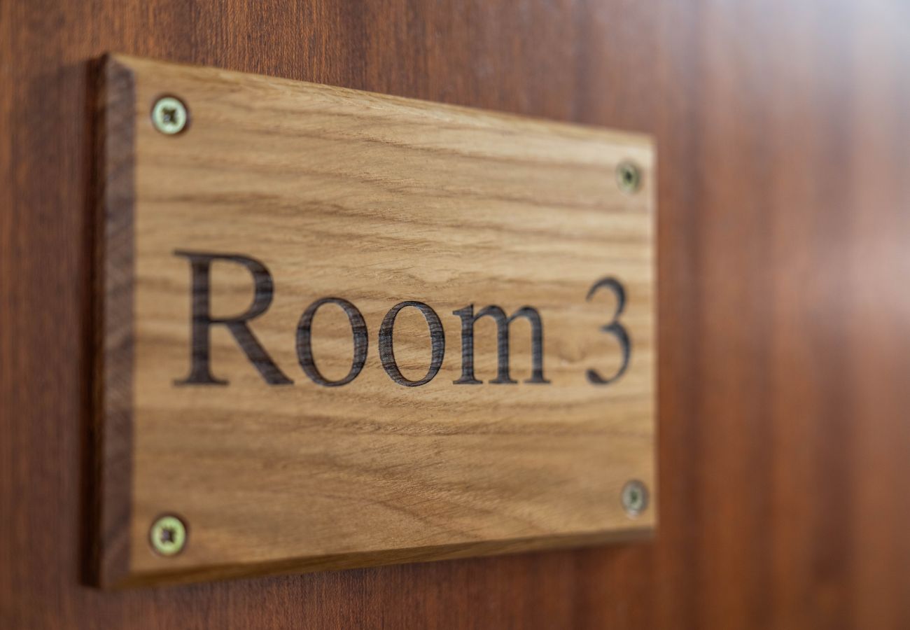 Leje pr. værelse i Inverness - mySTAYINN Strathblane Guest House Room 3