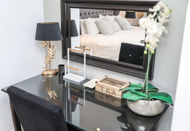 Lejlighed i Edinburgh - Penthouse Apartment on Royal Mile | Three Bed