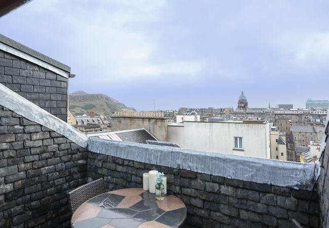 Lejlighed i Edinburgh - Penthouse Apartment on Royal Mile | Three Bed