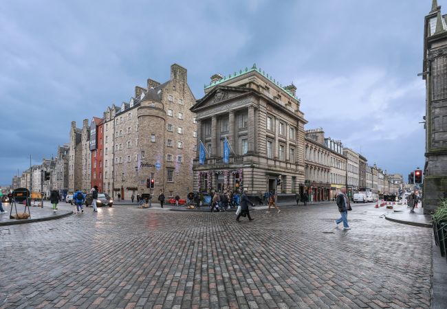 Lejlighed i Edinburgh - Penthouse Apartment on Royal Mile | Three Bed