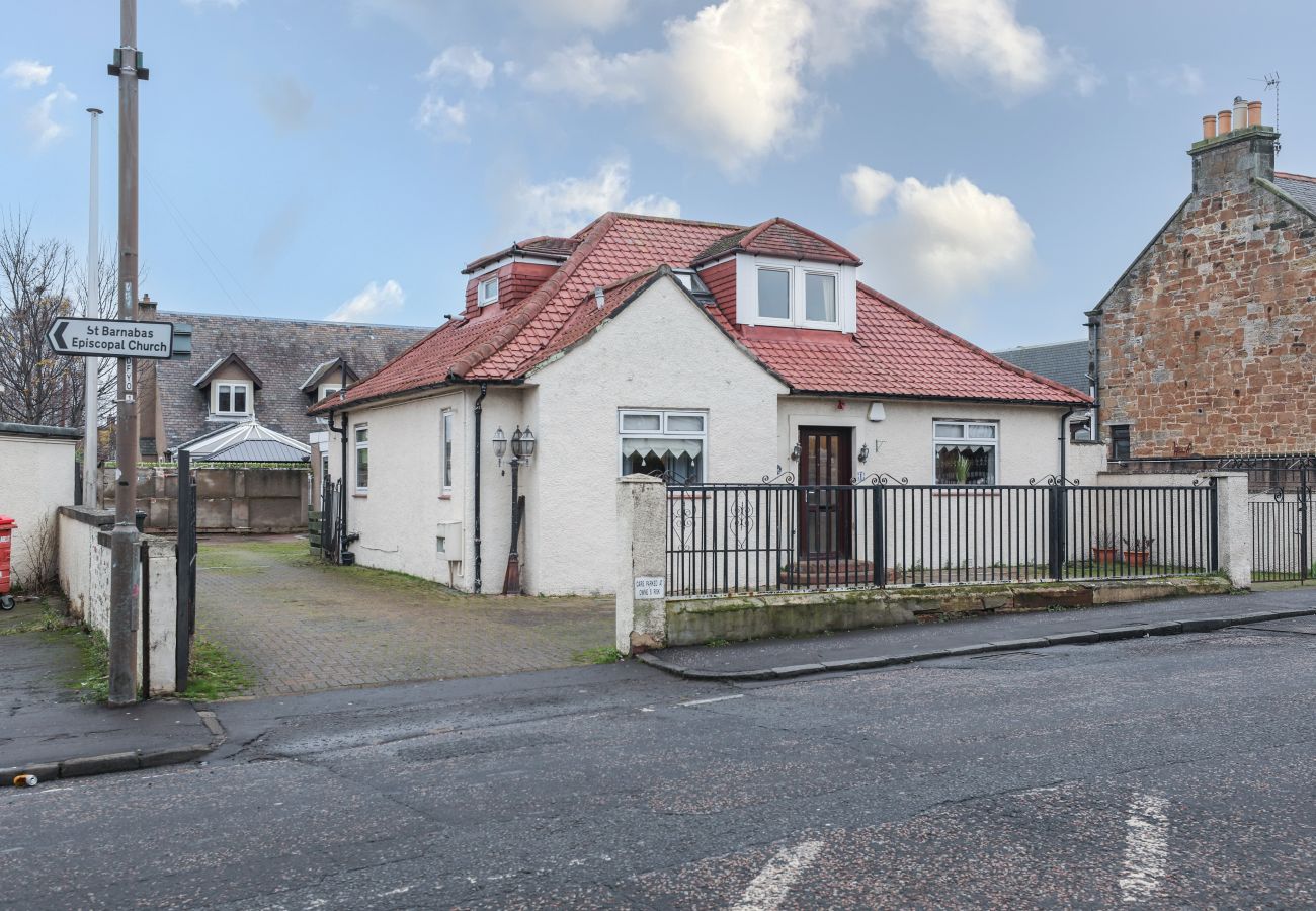 Leje pr. værelse i Edinburgh - Lovely Double Room in Elegant Cottage