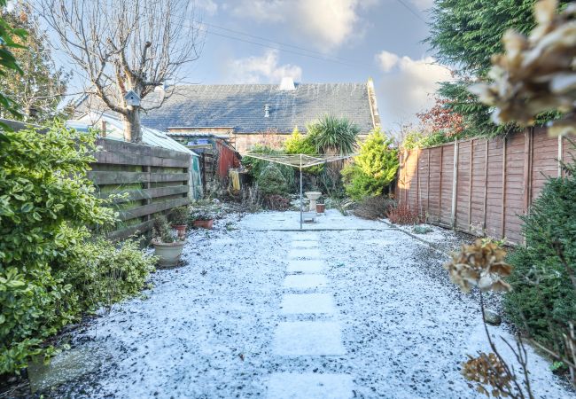 Leje pr. værelse i Inverness - Immaculate Double Room with Ensuite in Inverness Leje pr. værelse i Inverness - Immaculate Double Room with Ensuite in Inverness