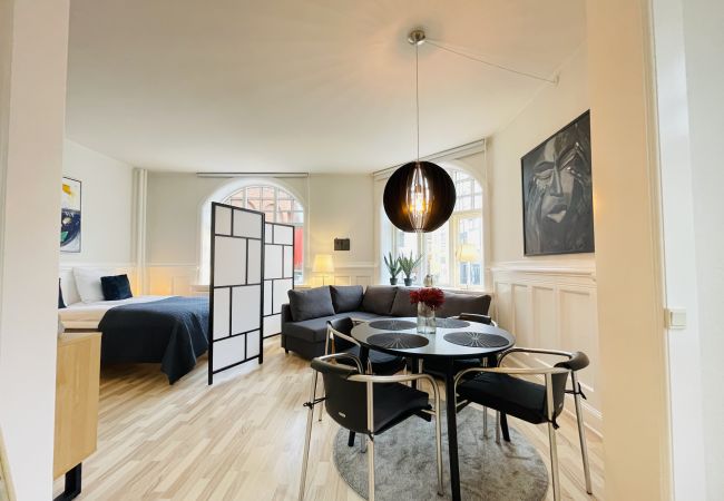  i Aalborg - aday - Luxurious Studio Apartment in the Heart of Aalborg