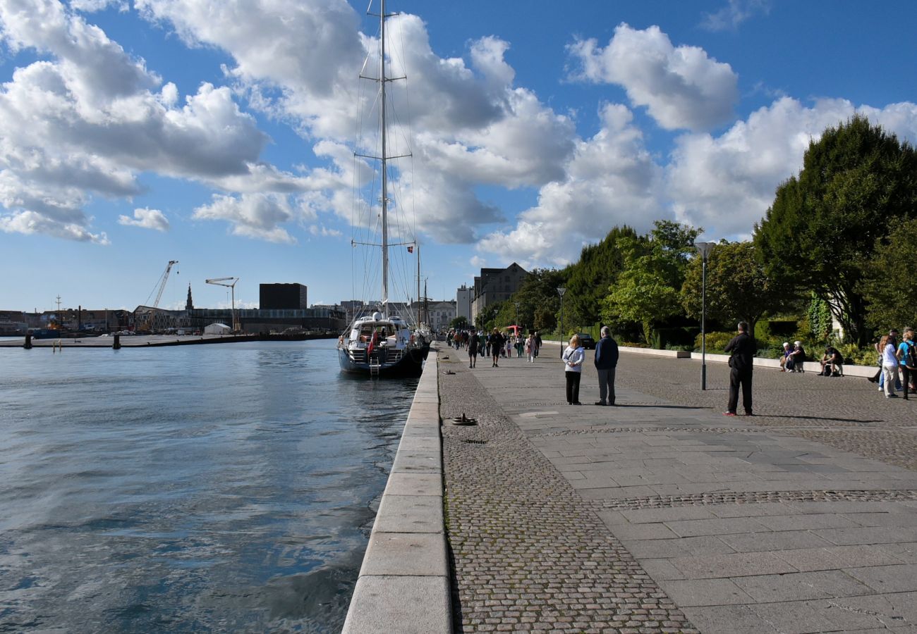 Ferielejlighed i København - Top beliggenhed i København med balkon!