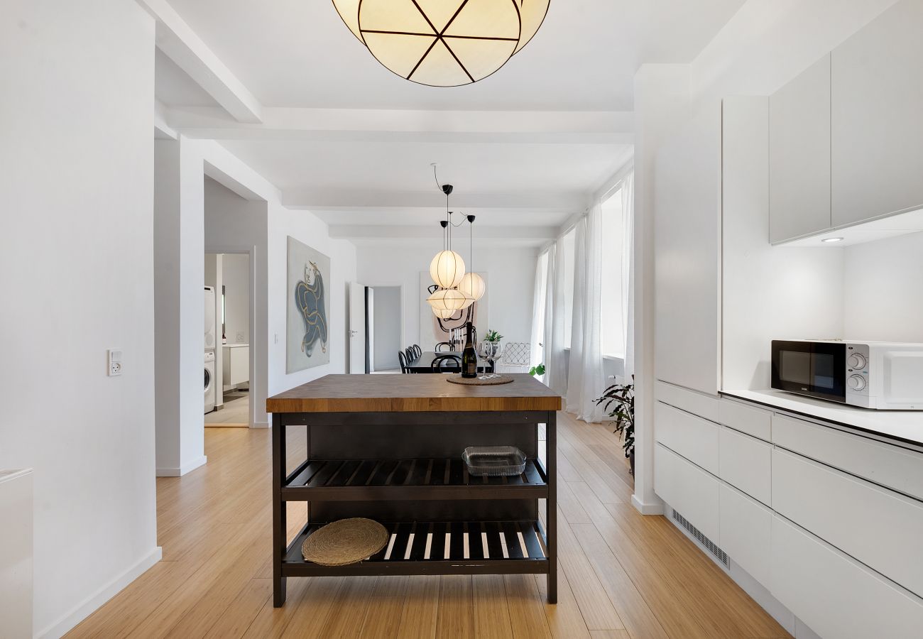 Ferielejlighed i København - Top beliggenhed i København med balkon!