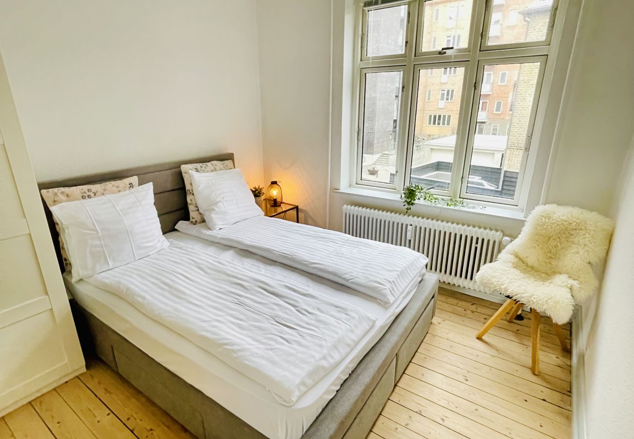 Ferielejlighed i Aalborg - aday - Cozy Beautiful Apartment in the Center 
