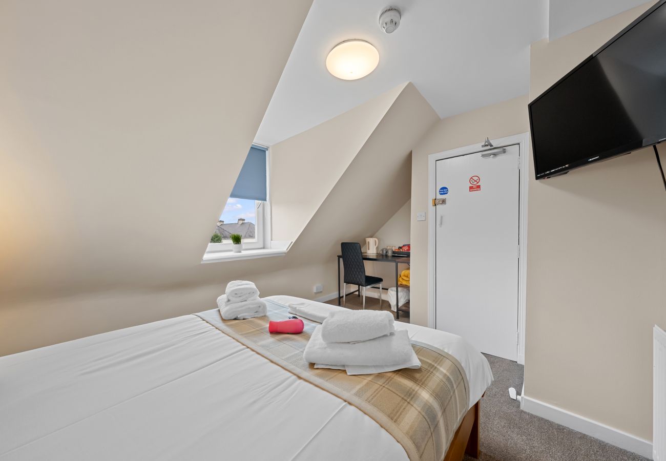 Hus i Inverness - mySTAYINN Telford 7 Bedroom House