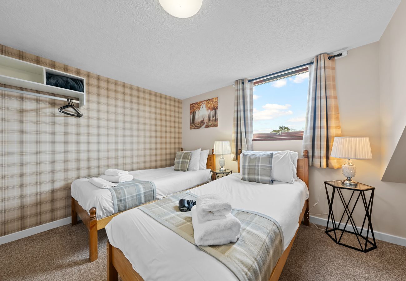 Hus i Inverness - mySTAYINN Telford 7 Bedroom House