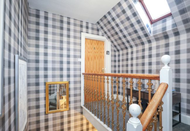 Hus i Inverness - mySTAYINN Strathblane 7 Bedroom House