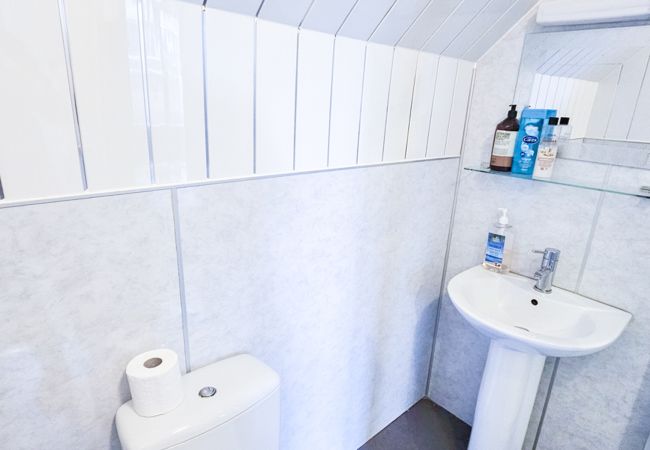 Hus i Inverness - mySTAYINN Strathblane 7 Bedroom House Hus i Inverness - mySTAYINN Strathblane 7 Bedroom House