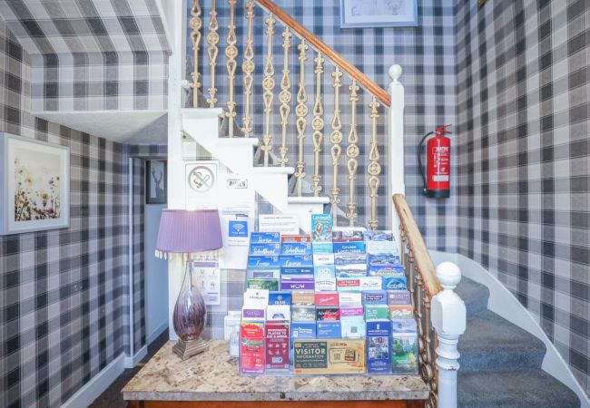 Hus i Inverness - mySTAYINN Strathblane 7 Bedroom House Hus i Inverness - mySTAYINN Strathblane 7 Bedroom House