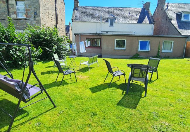 Hus i Inverness - mySTAYINN Strathblane 7 Bedroom House Hus i Inverness - mySTAYINN Strathblane 7 Bedroom House