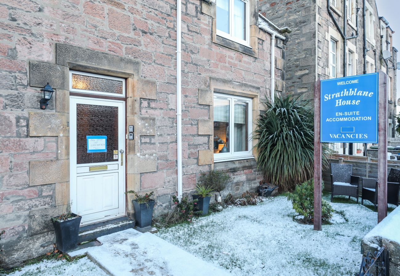 Hus i Inverness - mySTAYINN Strathblane 7 Bedroom House