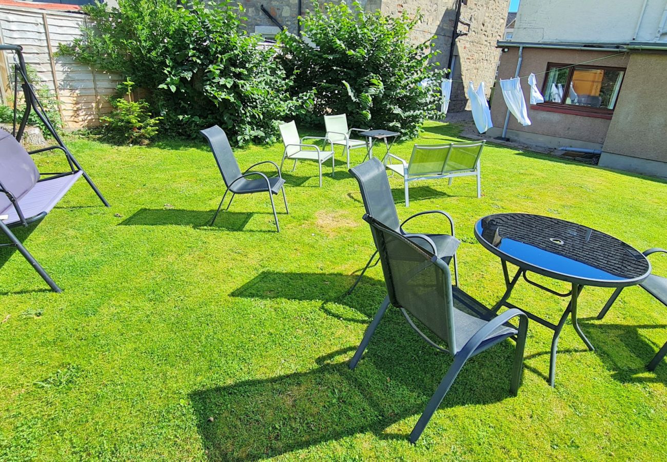 Hus i Inverness - mySTAYINN Strathblane 7 Bedroom House