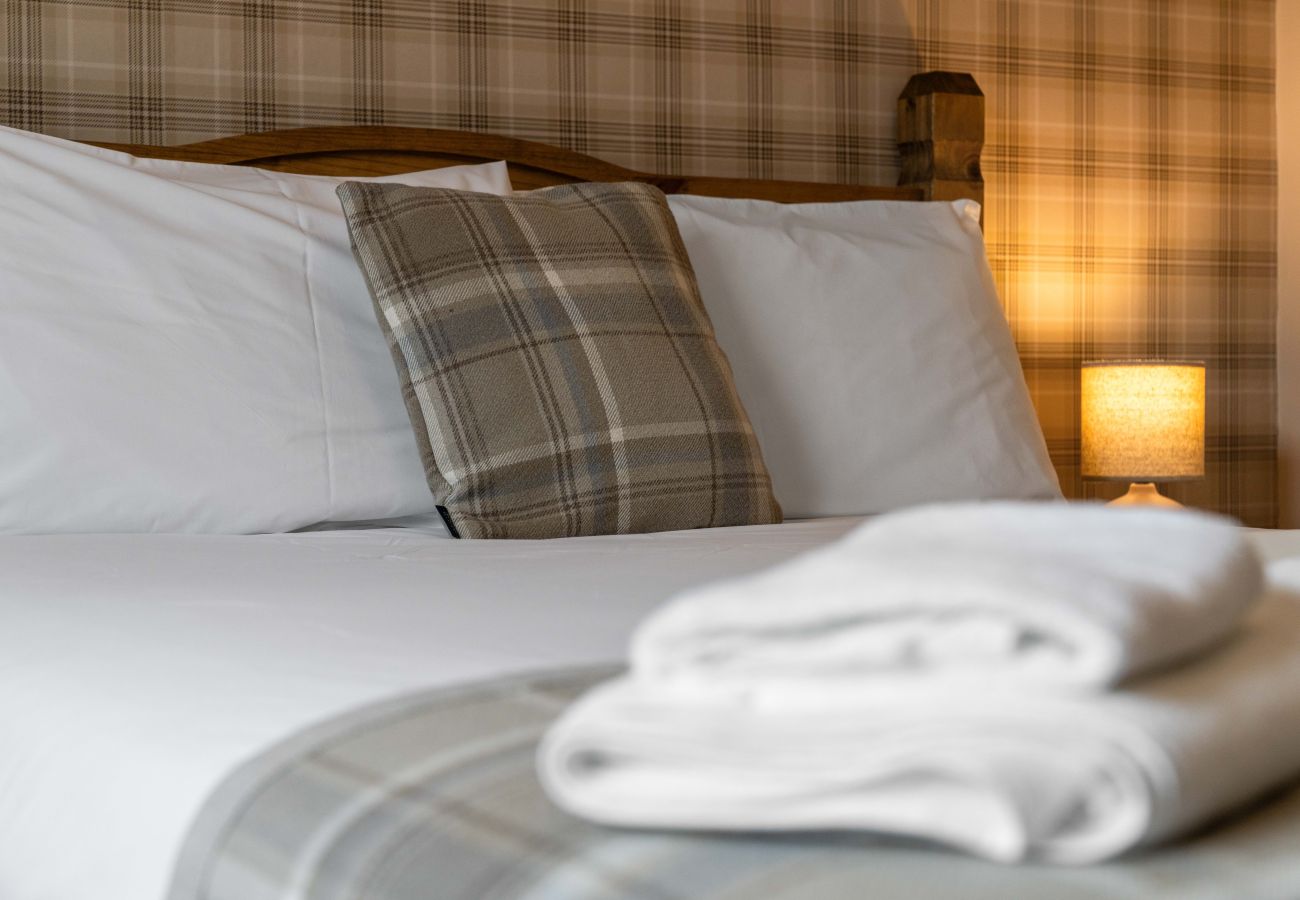 Hus i Inverness - mySTAYINN Strathblane 7 Bedroom House