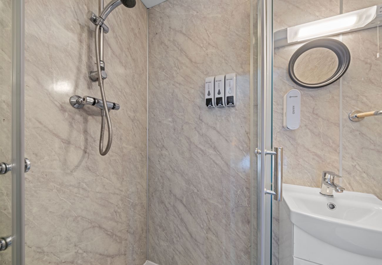 Hus i Inverness - mySTAYINN Strathblane 7 Bedroom House