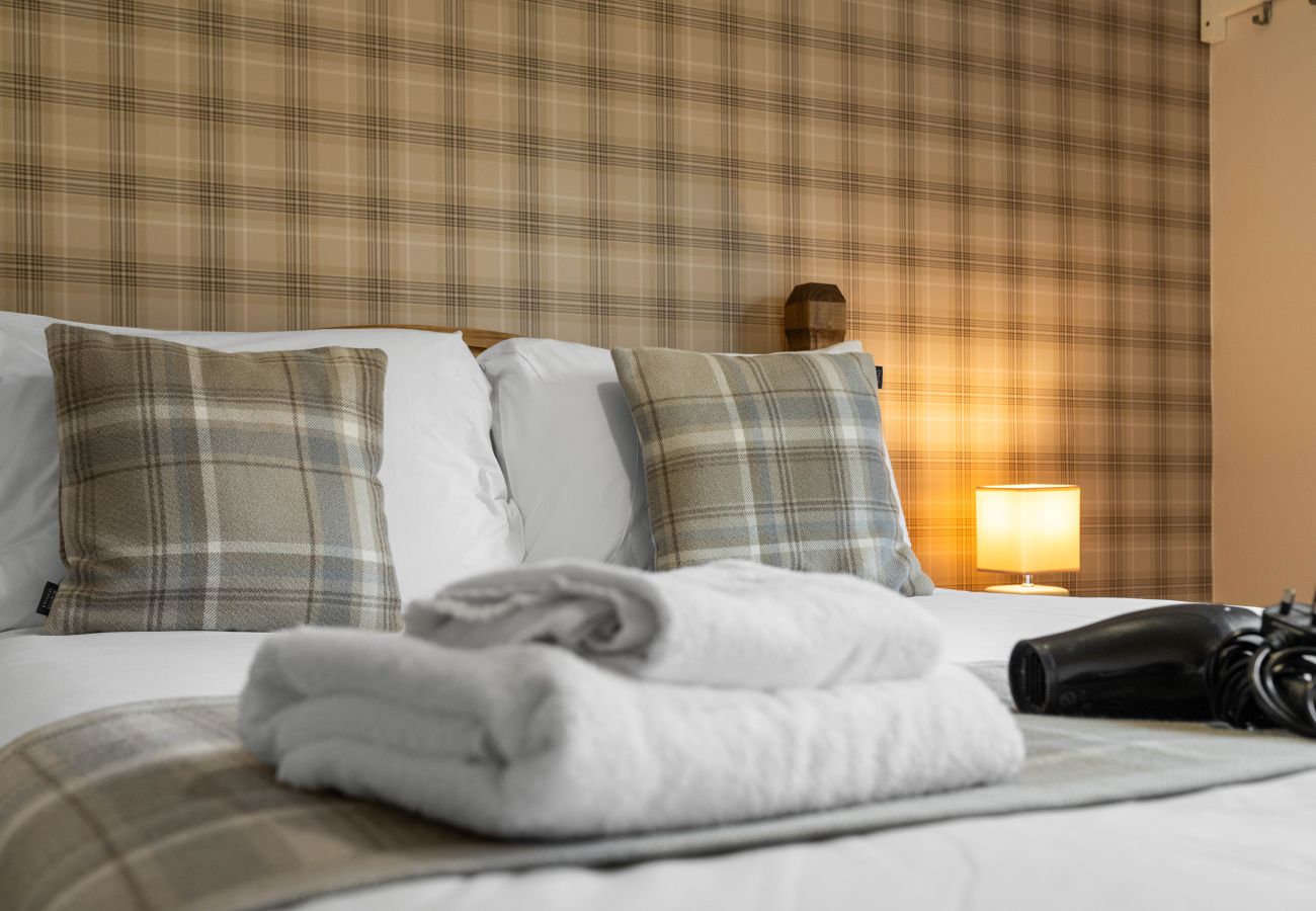 Hus i Inverness - mySTAYINN Strathblane 7 Bedroom House