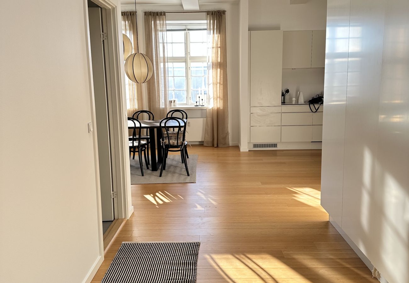 Ferielejlighed i København - aday - 2 Bedroom Nordic Penthouse on Stroeget in CPH
