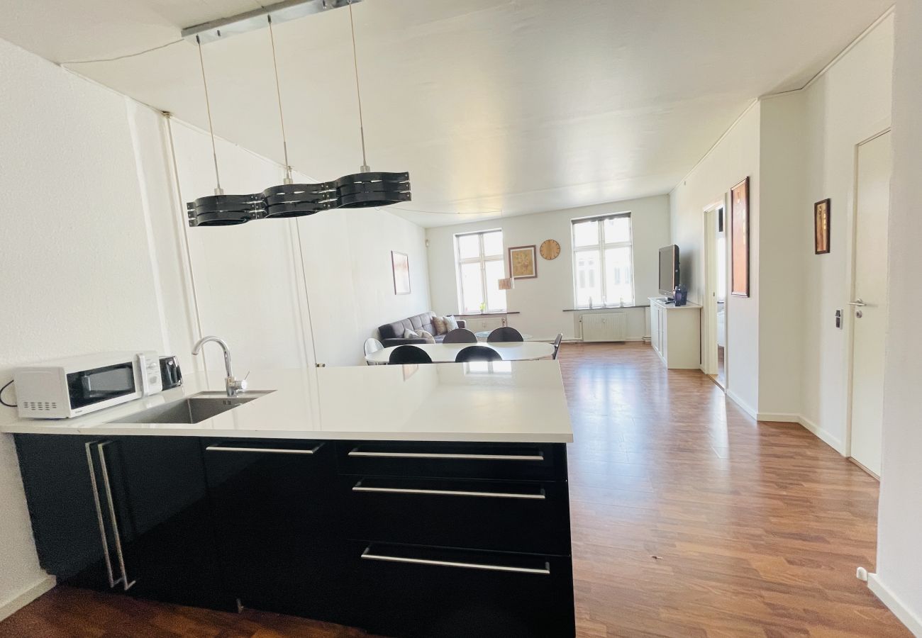 Ferielejlighed i Randers - aday - Modern Big 2 Bedroom Apartment in the Center of the City