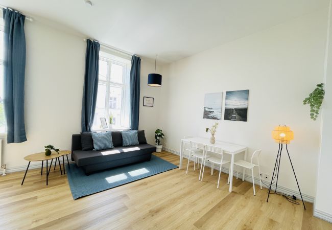 Lejlighed i Hjørring - aday - Blue light suite apartment in the center of Hjørring Lejlighed i Hjørring - aday - Blue light suite apartment in the center of Hjørring