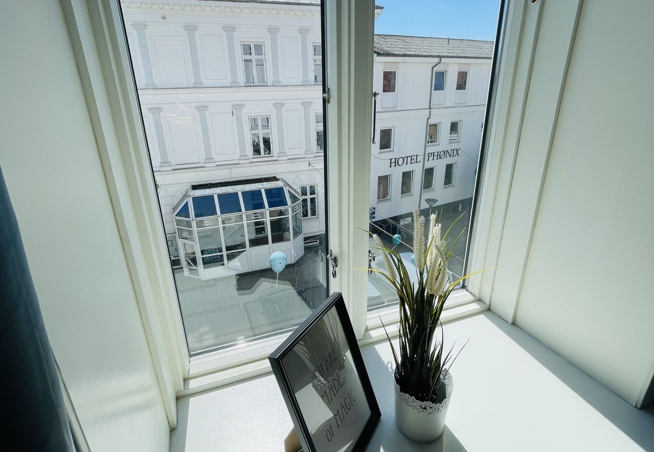 Lejlighed i Hjørring - aday - Blue light suite apartment in the center of Hjørring