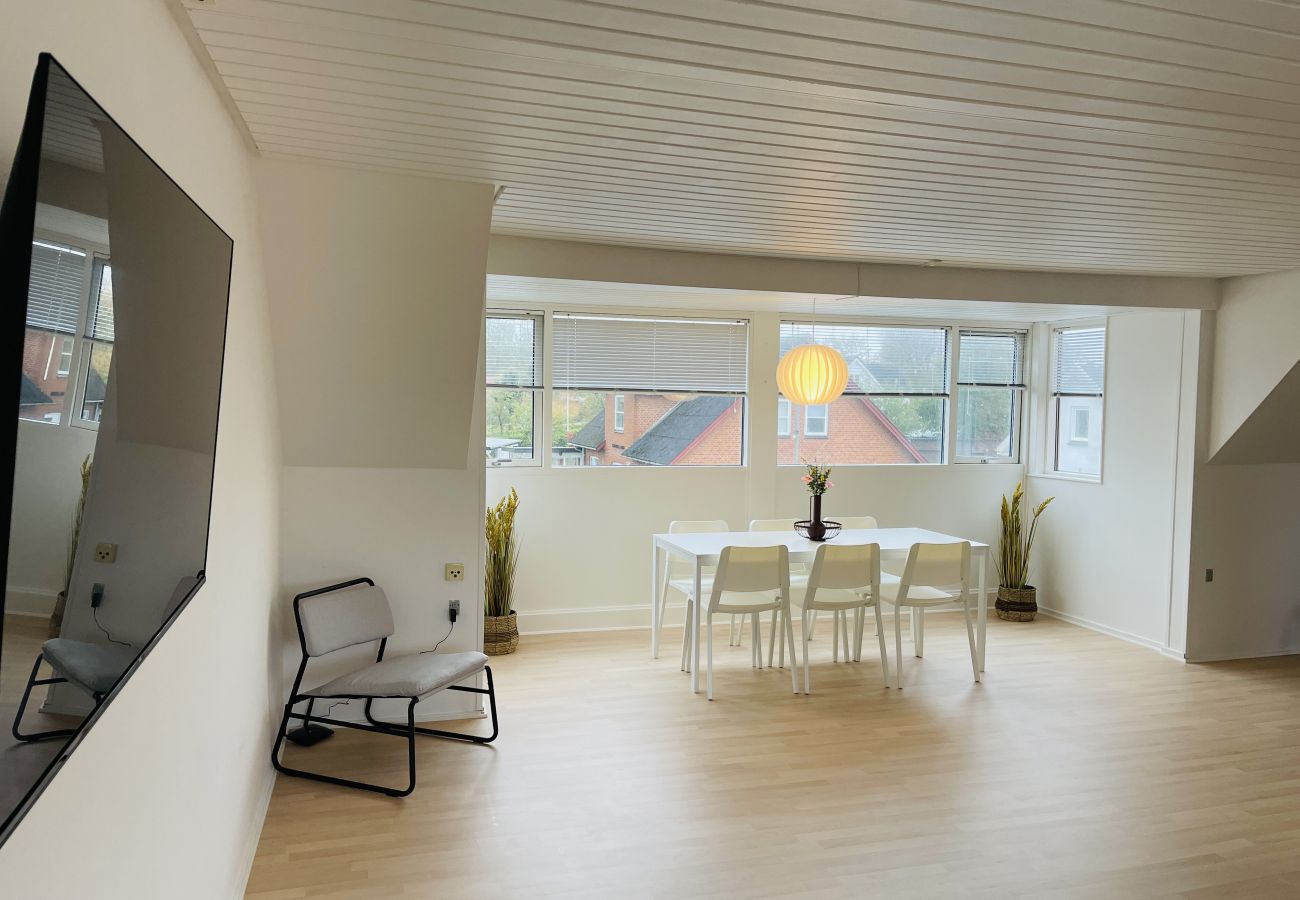 Lejlighed i Svenstrup - aday - Modern 3 bedrooms apartment in Svenstrup