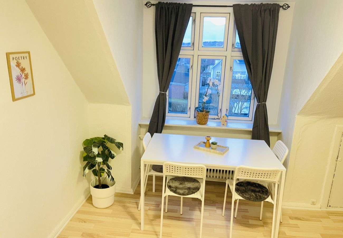 Atelier i Randers - aday - Randers Elegant and Trendy Apartment
