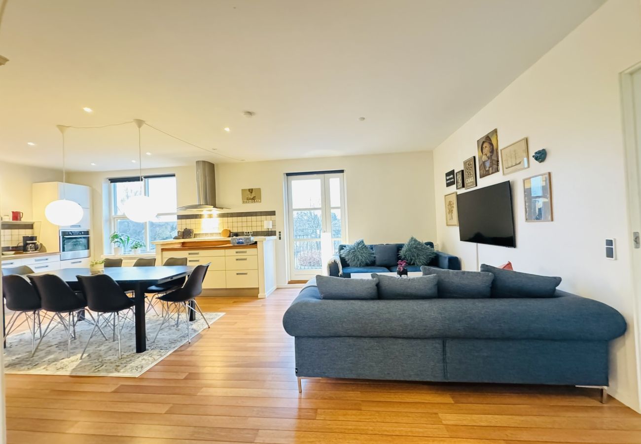 Lejlighed i Vodskov - aday - 5 bedrooms  modern living apartment in Langholt