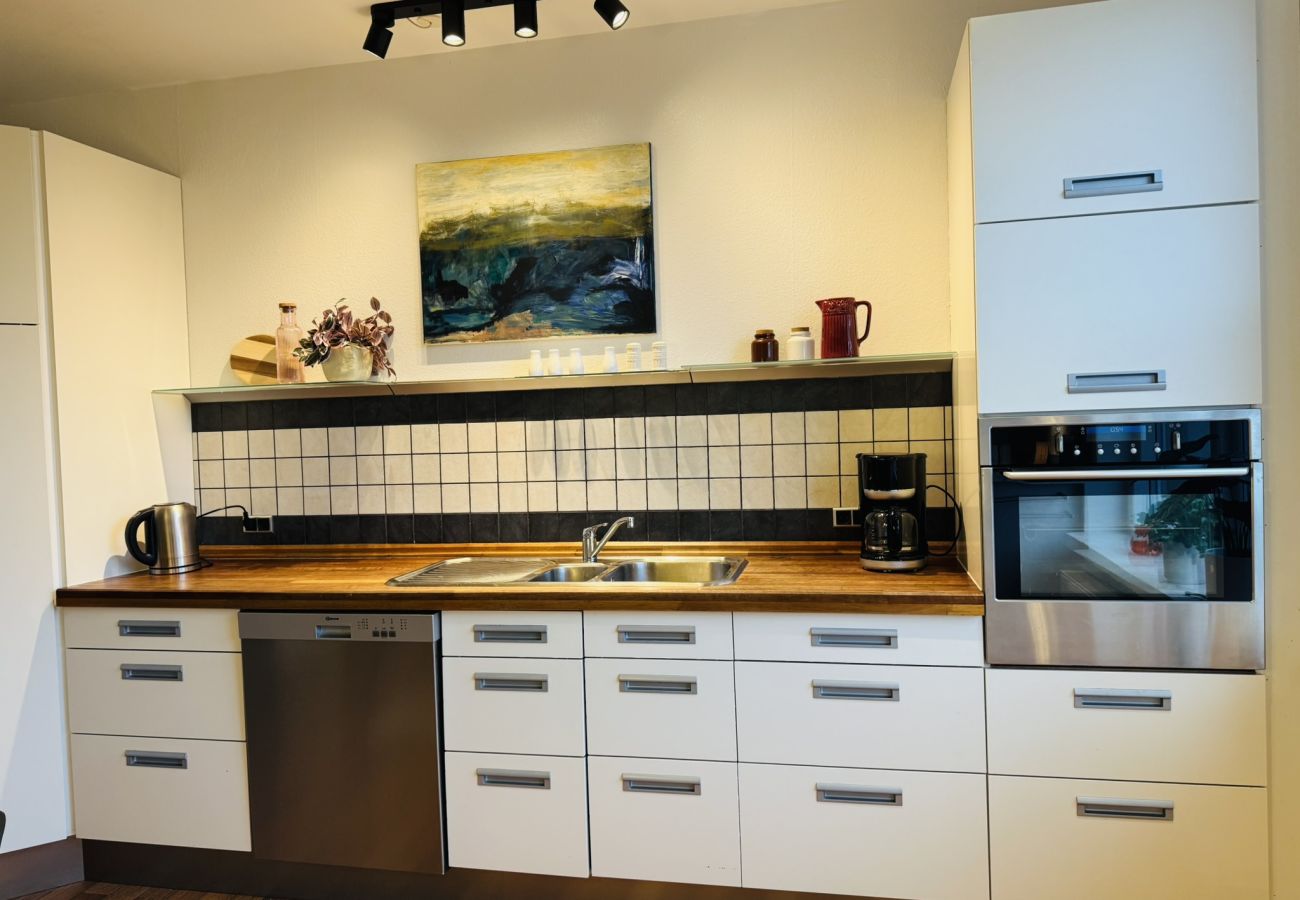 Lejlighed i Vodskov - aday - 5 bedrooms  modern living apartment in Langholt